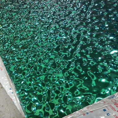 304 0.6mm 두꺼운 거울 PVD 녹색 색의 스테인리스 스틸 엽 물 물결 스테인리스 스틸 천장 패널